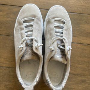 Paul Green Suede sneakers in size 8
